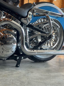 Center stand for Softails